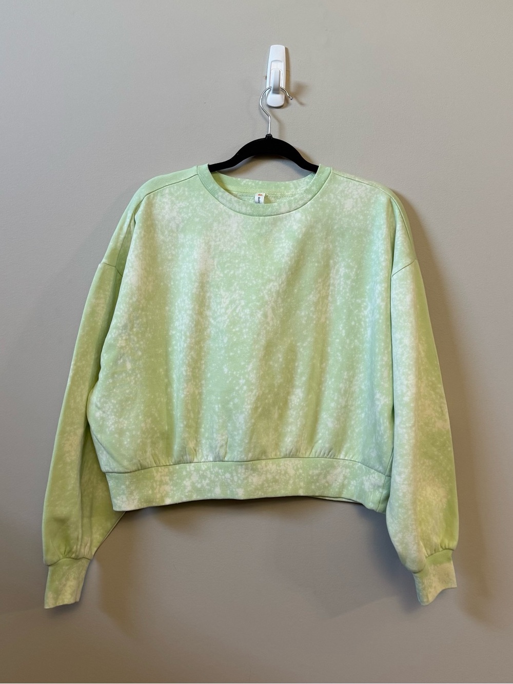 Daily Practice Anthropologie green/white tie dye oh so good sweatshirt